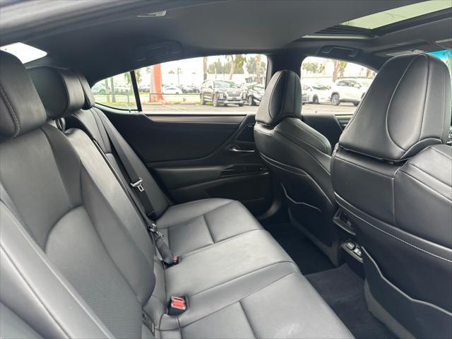 used 2022 Lexus ES 350 car, priced at $35,499