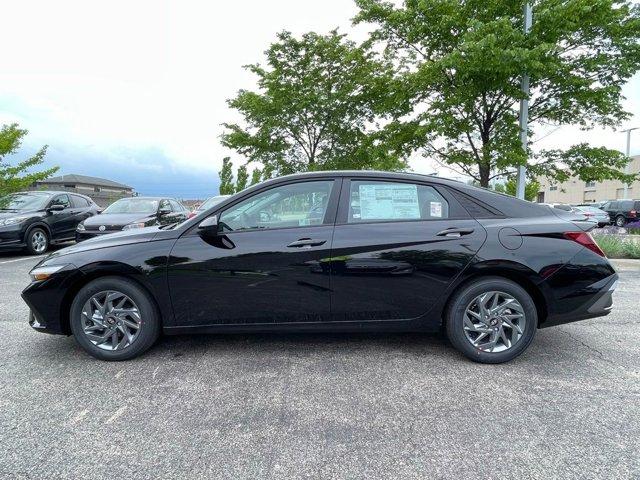 new 2024 Hyundai Elantra car, priced at $21,183