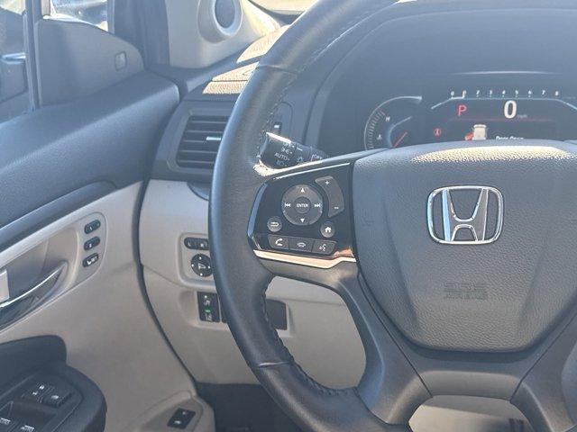 used 2022 Honda Pilot car, priced at $31,298