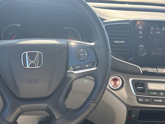 used 2022 Honda Pilot car, priced at $31,298