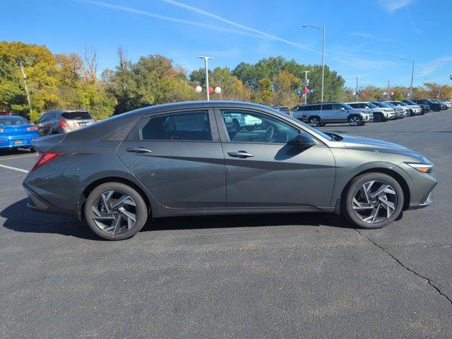 new 2025 Hyundai Elantra car, priced at $23,138