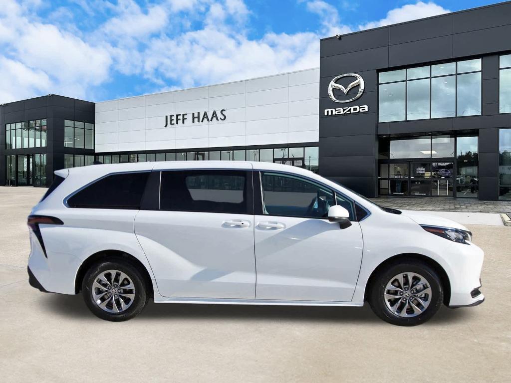 used 2023 Toyota Sienna car, priced at $36,998