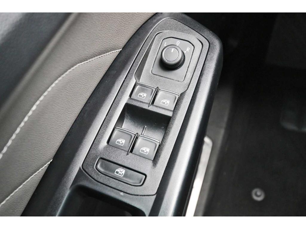 used 2021 Volkswagen Atlas Cross Sport car, priced at $23,998
