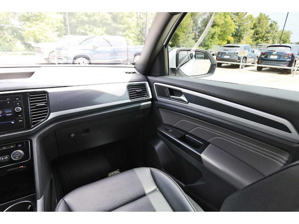 used 2021 Volkswagen Atlas Cross Sport car, priced at $23,998