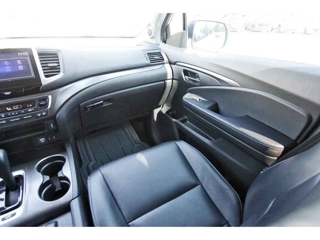 used 2017 Honda Pilot car, priced at $16,998