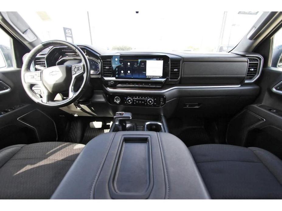 used 2022 Chevrolet Silverado 1500 car, priced at $39,998