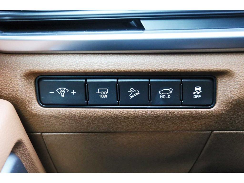 used 2024 Kia Telluride car, priced at $38,998