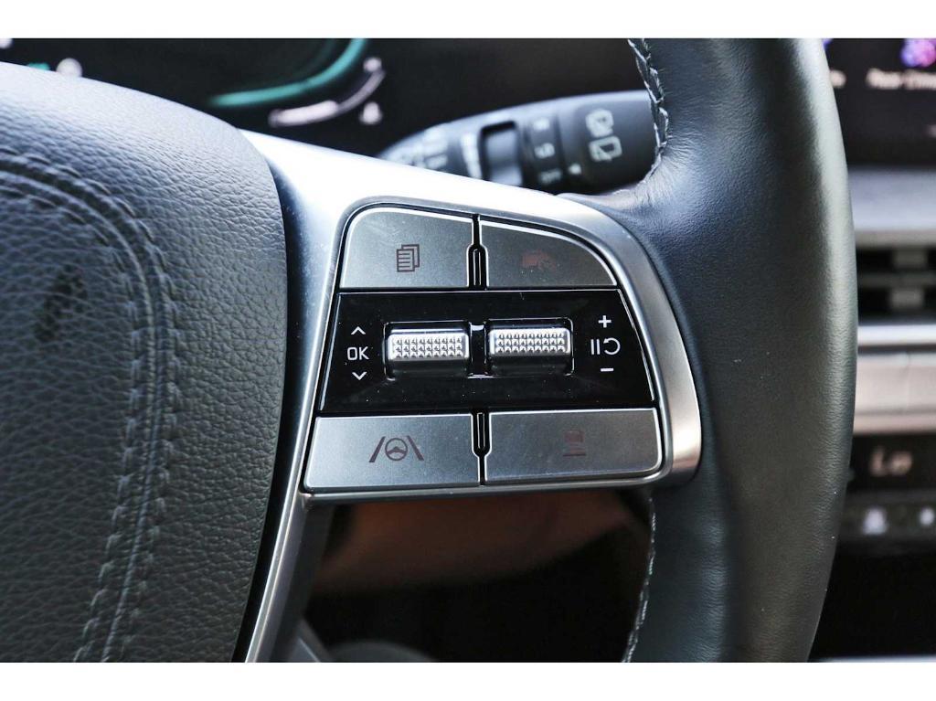 used 2024 Kia Telluride car, priced at $38,998