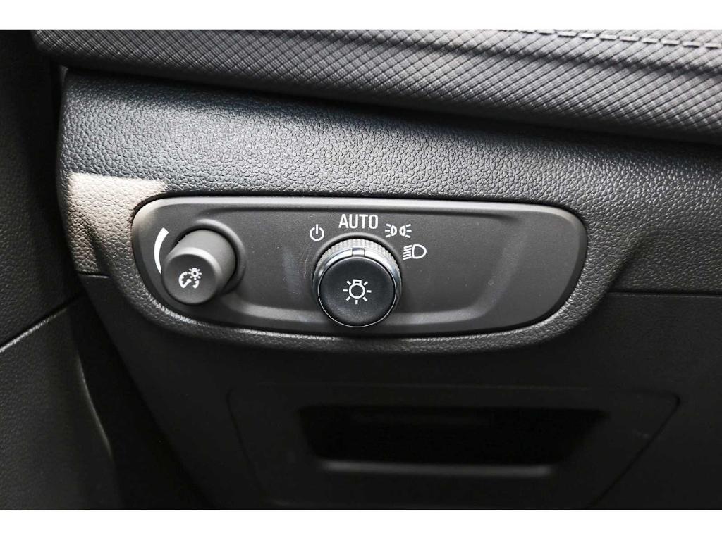 used 2024 Chevrolet TrailBlazer car, priced at $20,499
