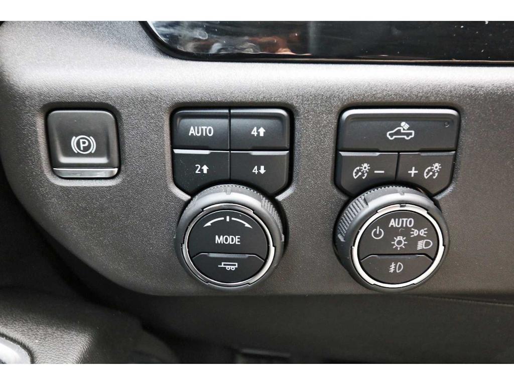 used 2024 Chevrolet Silverado 1500 car, priced at $53,998