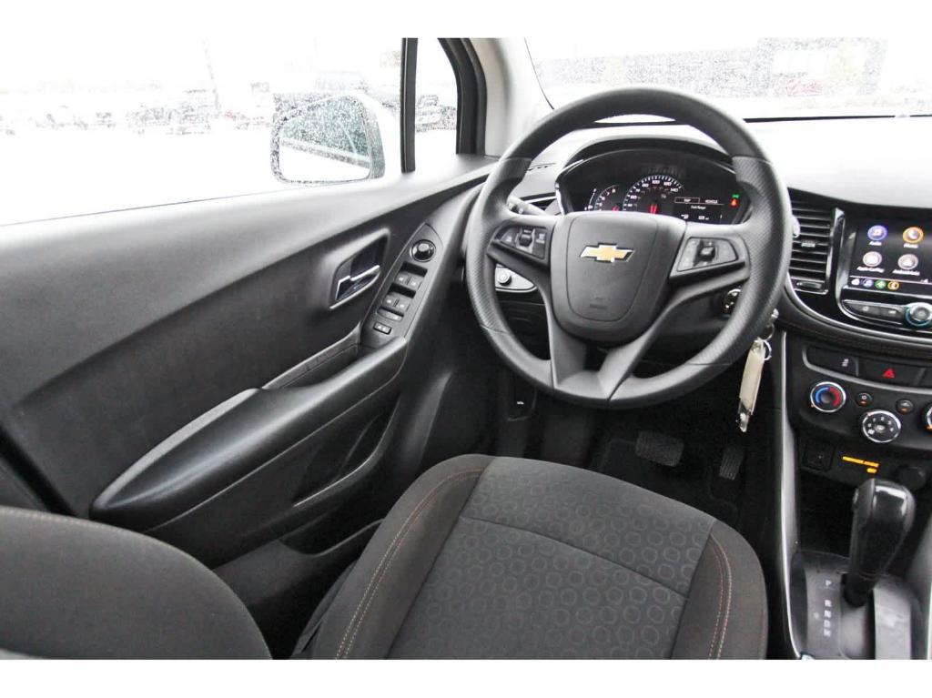 used 2022 Chevrolet Trax car, priced at $13,998