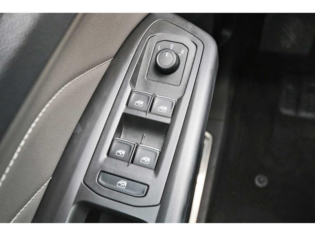 used 2023 Volkswagen Atlas Cross Sport car, priced at $23,499
