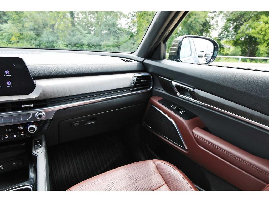 used 2024 Kia Telluride car, priced at $43,448