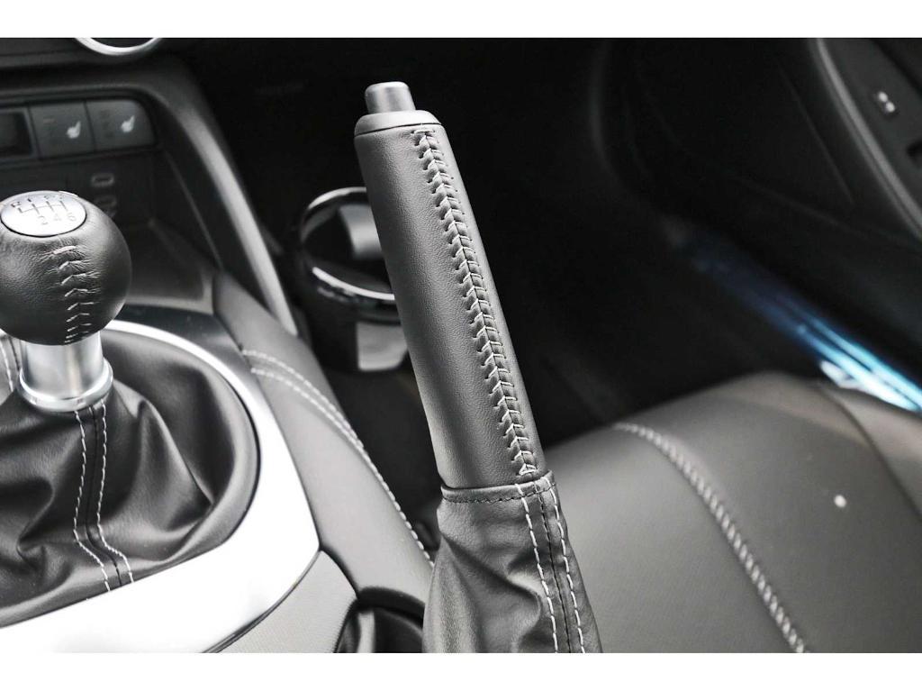 new 2025 Mazda MX-5 Miata RF car, priced at $38,230