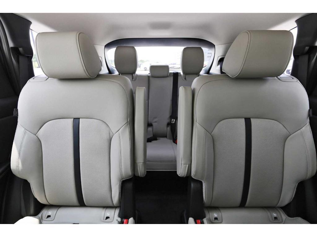 new 2025 Mazda CX-90 car, priced at $47,995
