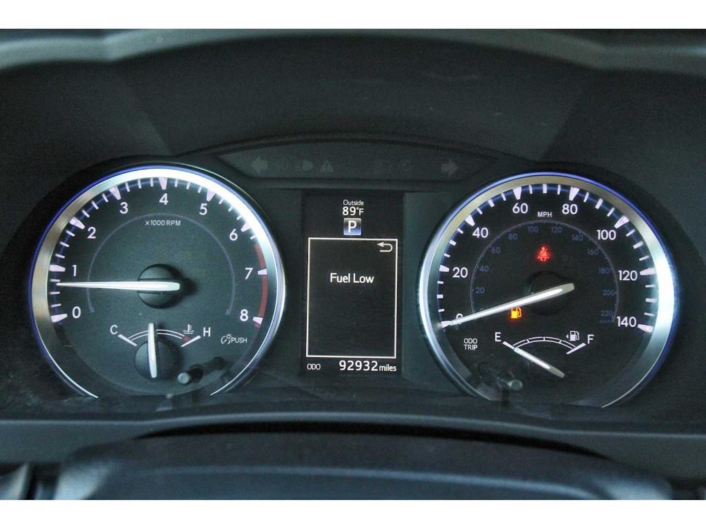 used 2015 Toyota Highlander car, priced at $17,499