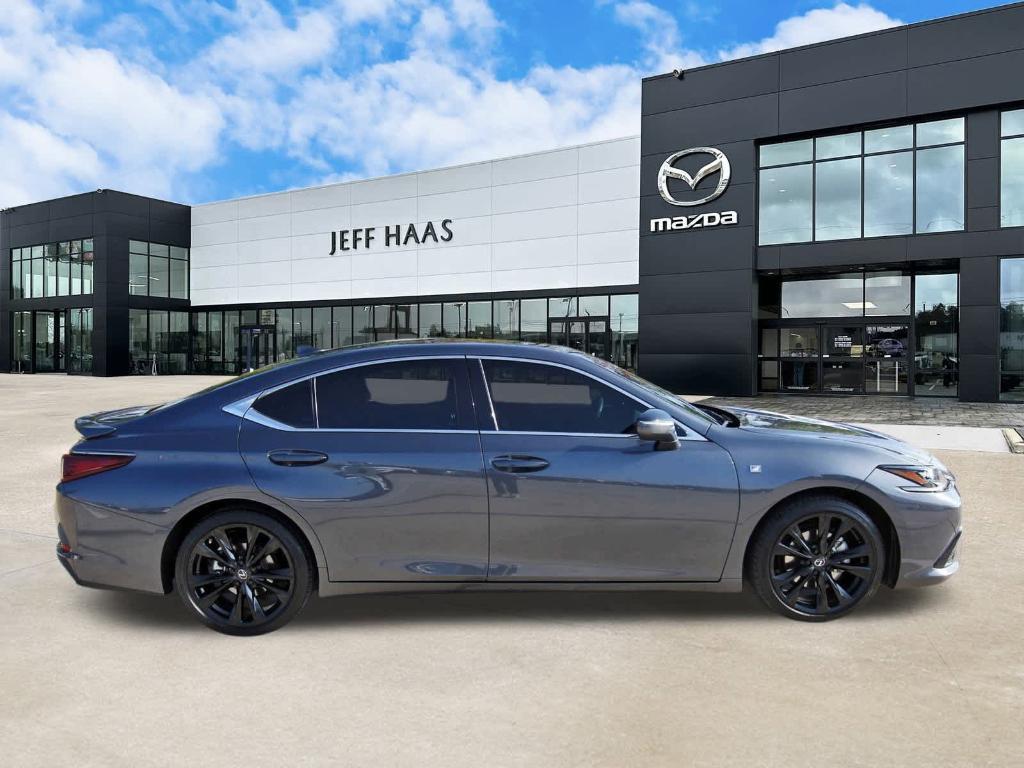 used 2022 Lexus ES 350 car, priced at $38,998