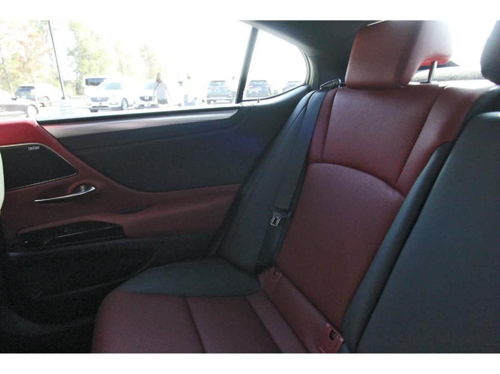 used 2022 Lexus ES 350 car, priced at $38,998