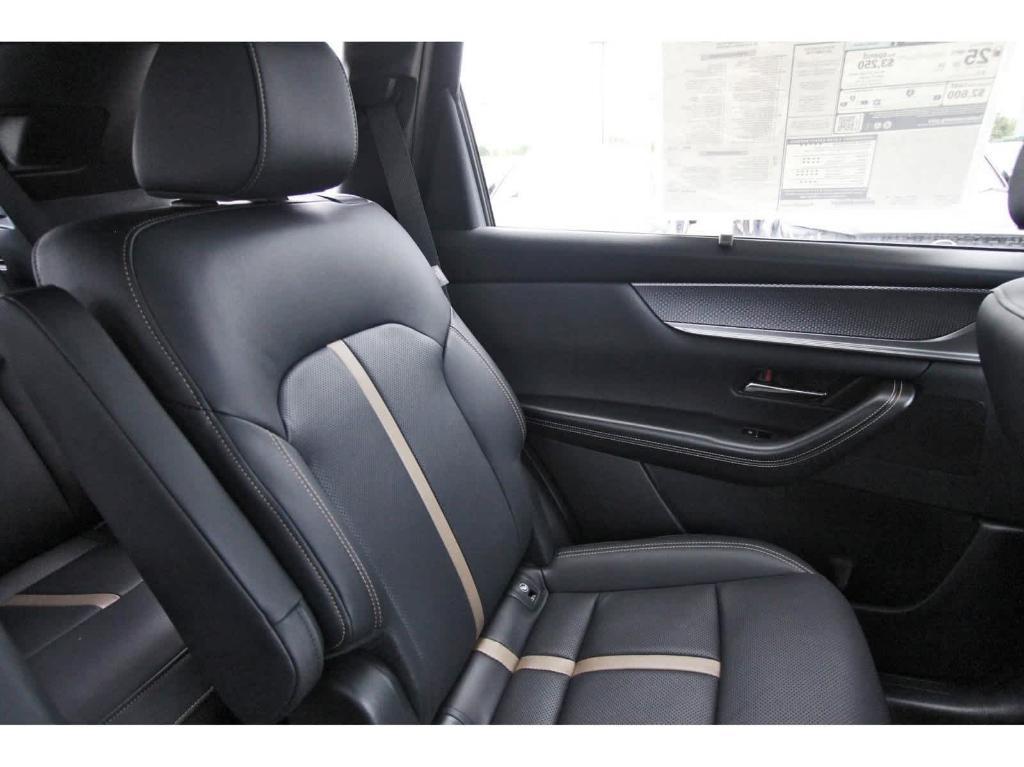 new 2025 Mazda CX-90 car, priced at $53,294