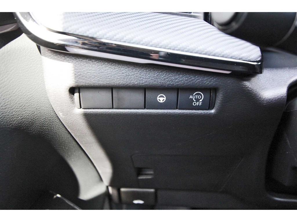 used 2025 Nissan Kicks car, priced at $23,998