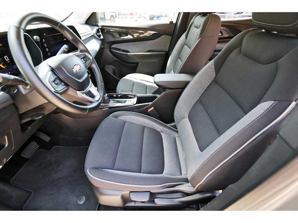 used 2024 Chevrolet TrailBlazer car, priced at $24,555