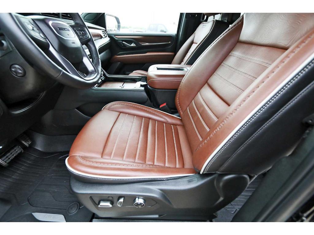 used 2024 GMC Yukon car, priced at $85,998