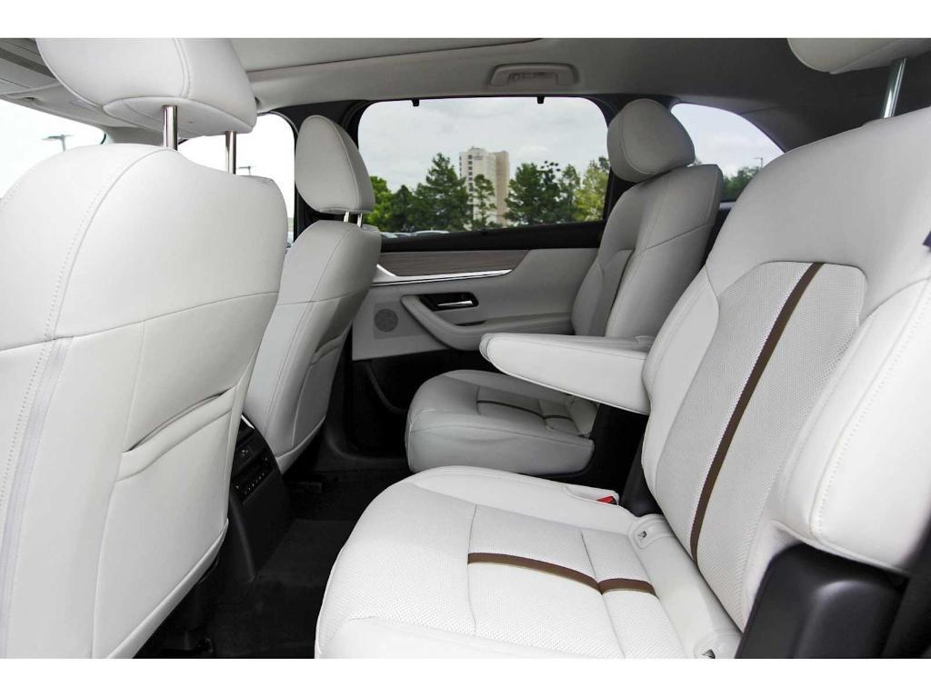 new 2025 Mazda CX-90 car, priced at $54,119