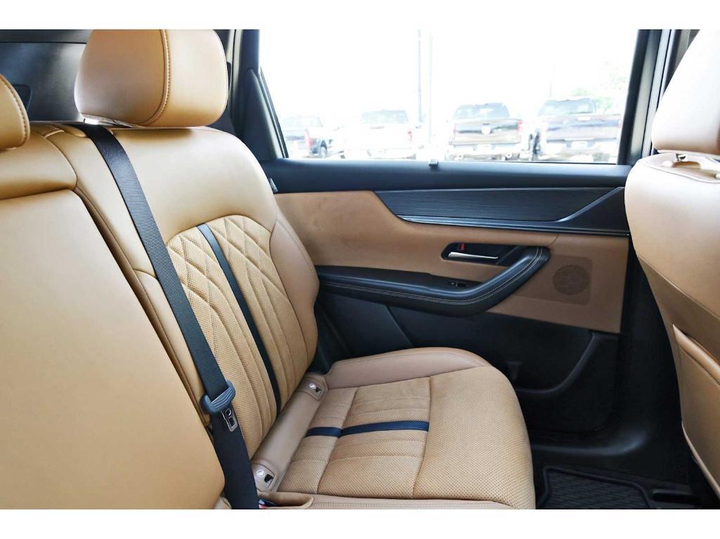 used 2025 Mazda CX-70 car, priced at $47,499