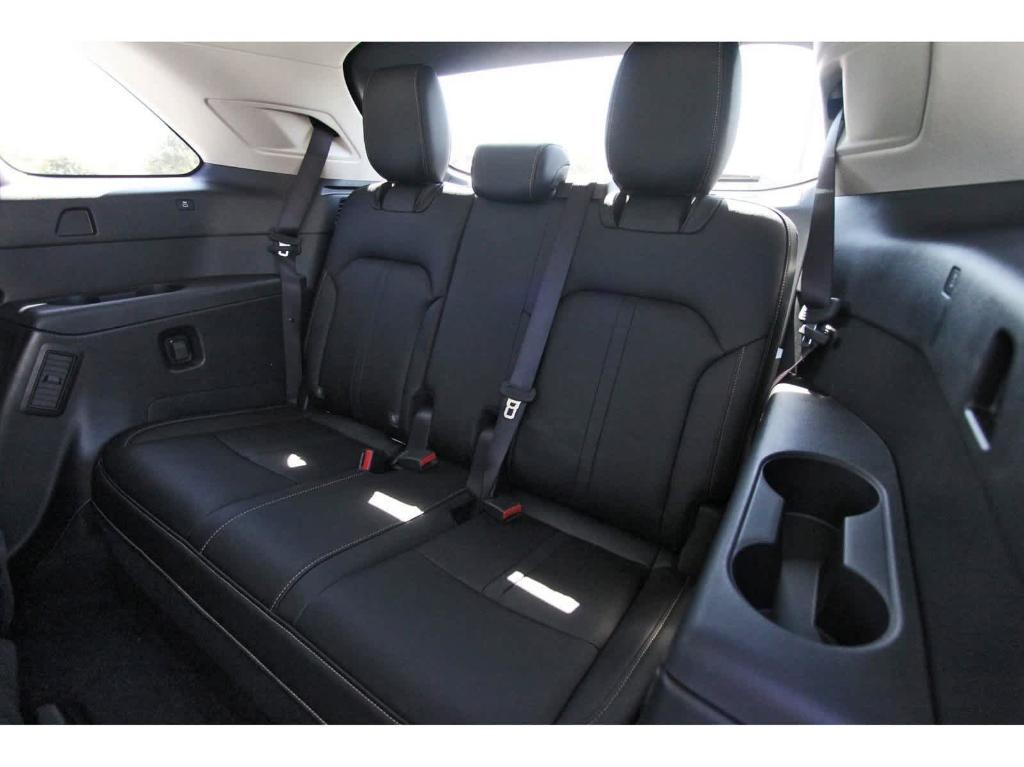 new 2025 Mazda CX-90 car, priced at $41,822