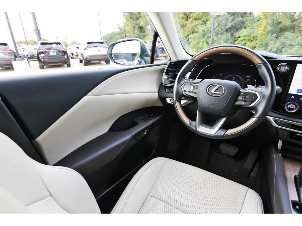used 2023 Lexus RX 350 car, priced at $43,777
