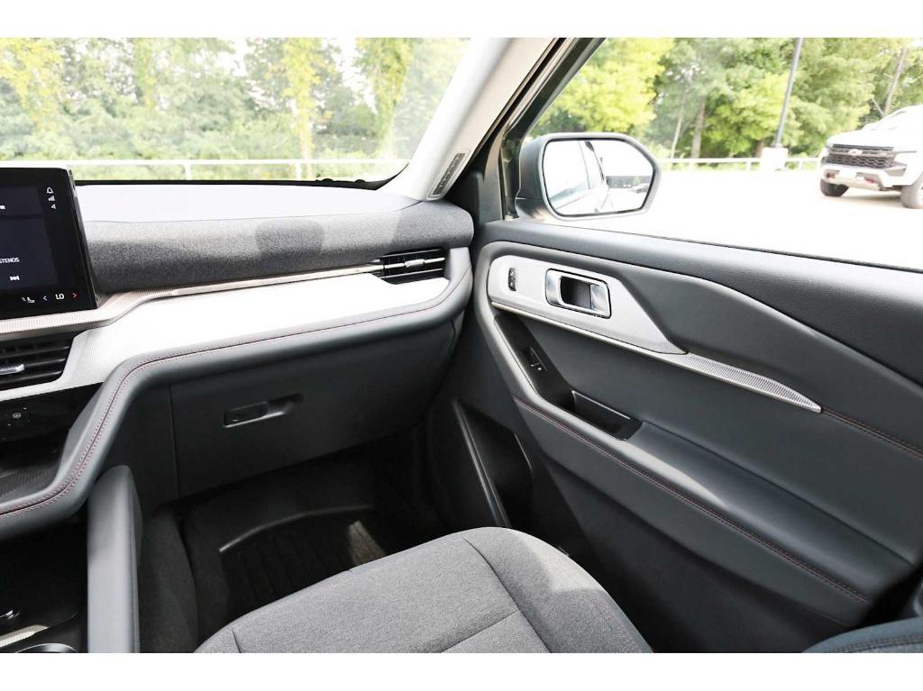 used 2025 Ford Explorer car, priced at $37,707