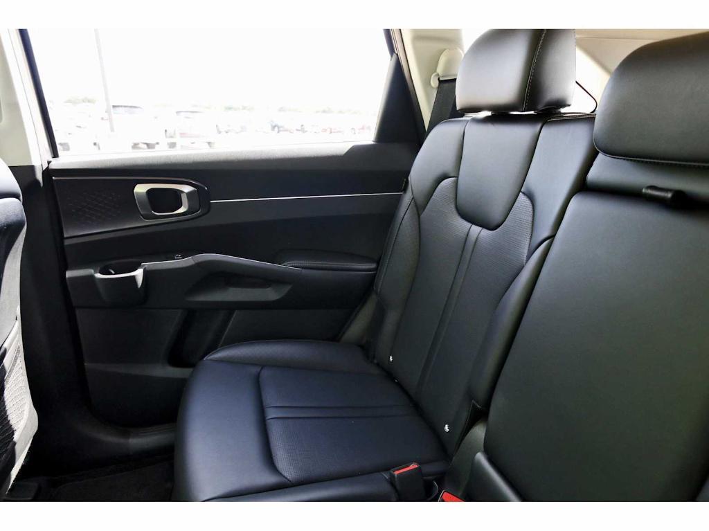 used 2024 Kia Sorento car, priced at $29,998