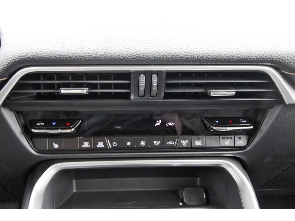 new 2025 Mazda CX-70 PHEV car, priced at $54,527