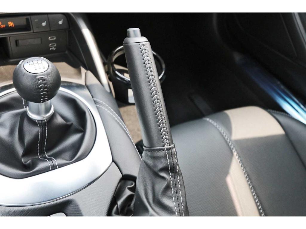 new 2025 Mazda MX-5 Miata RF car, priced at $38,764