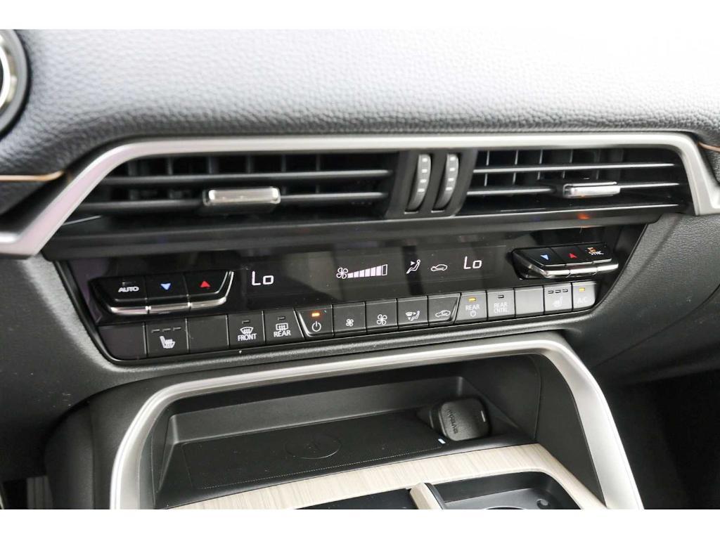 new 2025 Mazda CX-90 car, priced at $47,194