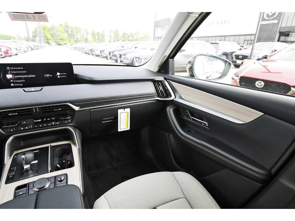 new 2025 Mazda CX-90 car, priced at $47,194