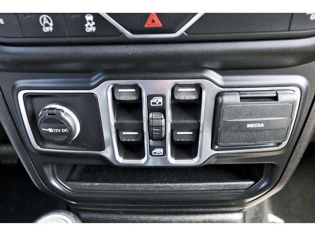 used 2020 Jeep Gladiator car, priced at $25,499