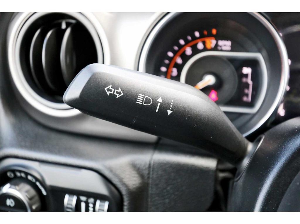 used 2020 Jeep Gladiator car, priced at $25,499