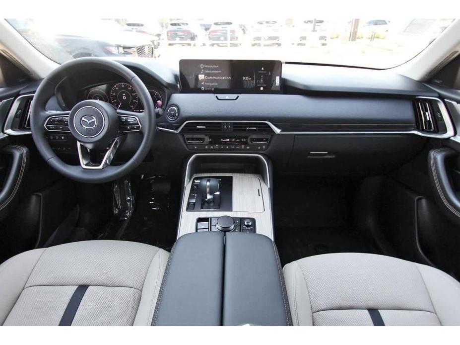 new 2025 Mazda CX-70 PHEV car, priced at $55,224