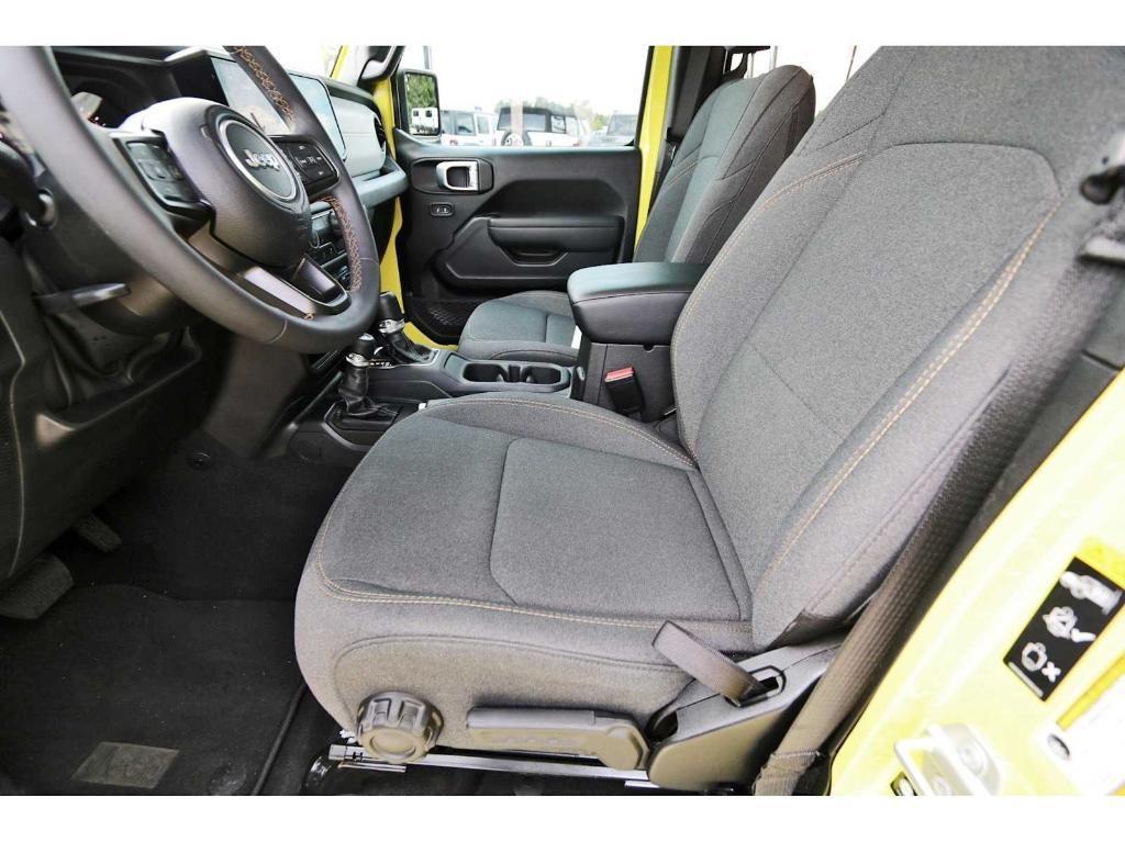 used 2024 Jeep Gladiator car, priced at $34,499