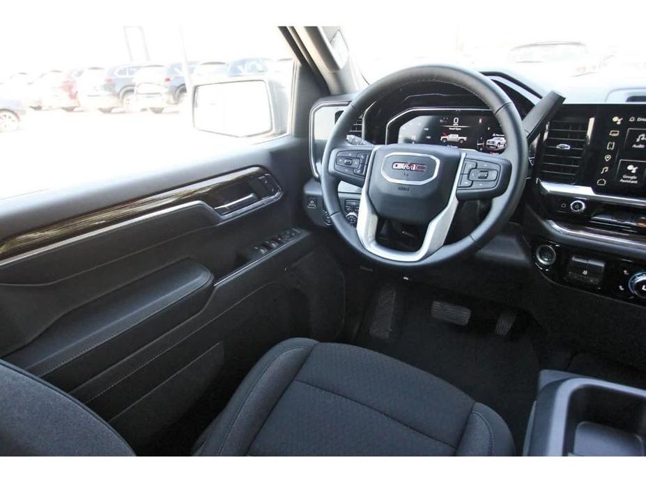 used 2024 GMC Sierra 1500 car, priced at $44,998