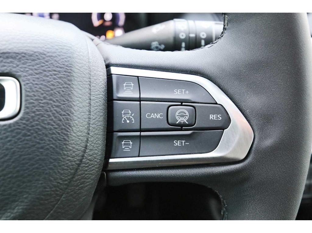 used 2023 Jeep Compass car, priced at $24,998