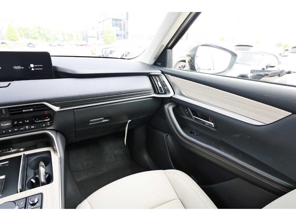 new 2025 Mazda CX-90 car, priced at $47,775