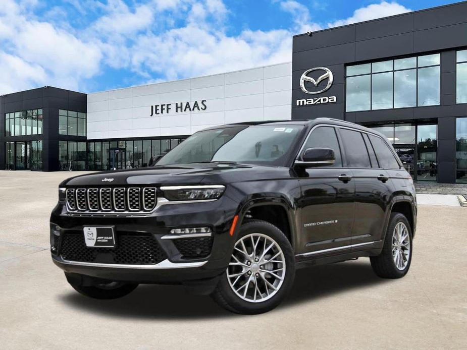 used 2024 Jeep Grand Cherokee car, priced at $59,397