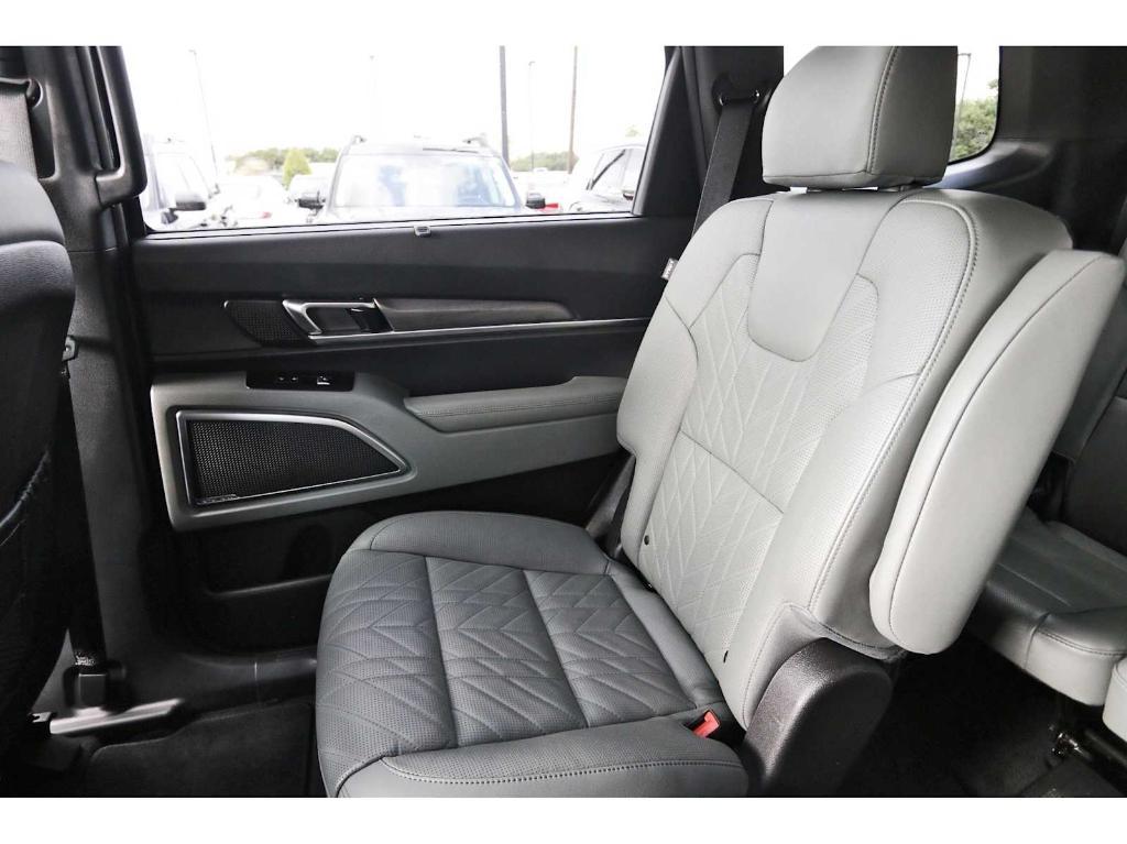 used 2023 Kia Telluride car, priced at $42,998