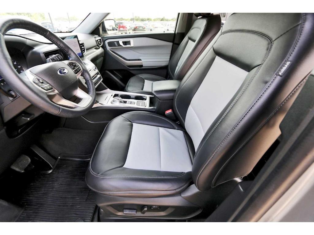 used 2022 Ford Explorer car, priced at $27,998