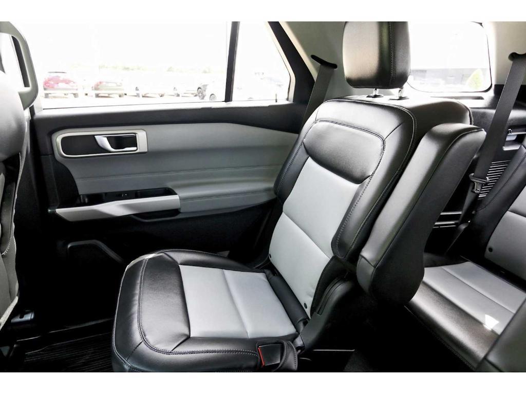 used 2022 Ford Explorer car, priced at $27,998