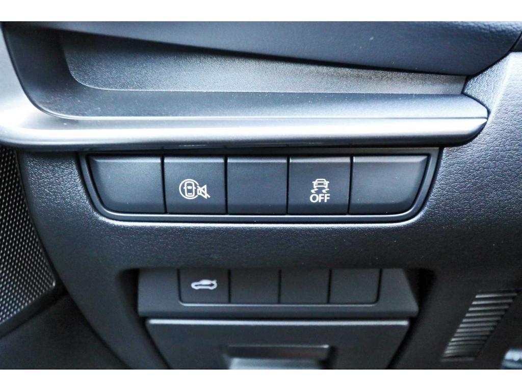 used 2025 Mazda Mazda3 car, priced at $23,555