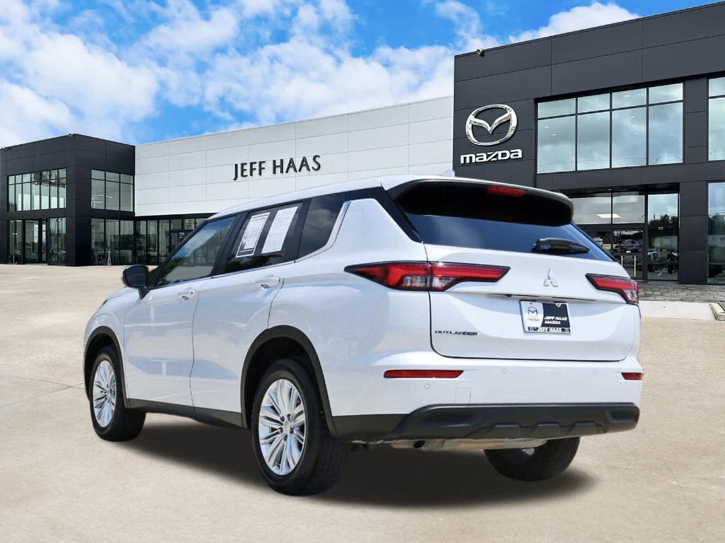 used 2024 Mitsubishi Outlander car, priced at $23,499