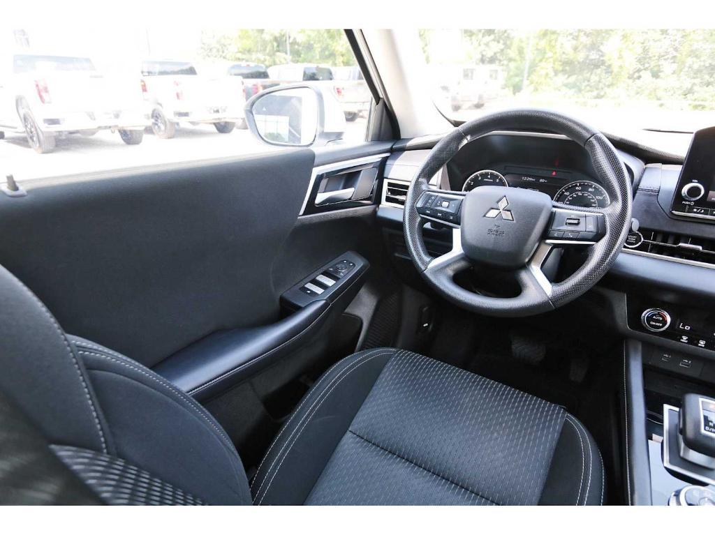 used 2024 Mitsubishi Outlander car, priced at $23,499